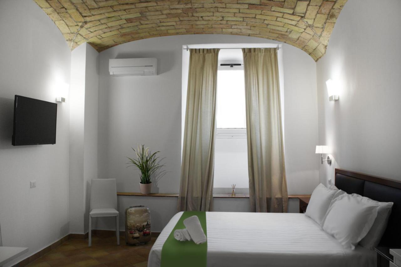 Roma Resort Colosseum Exterior foto